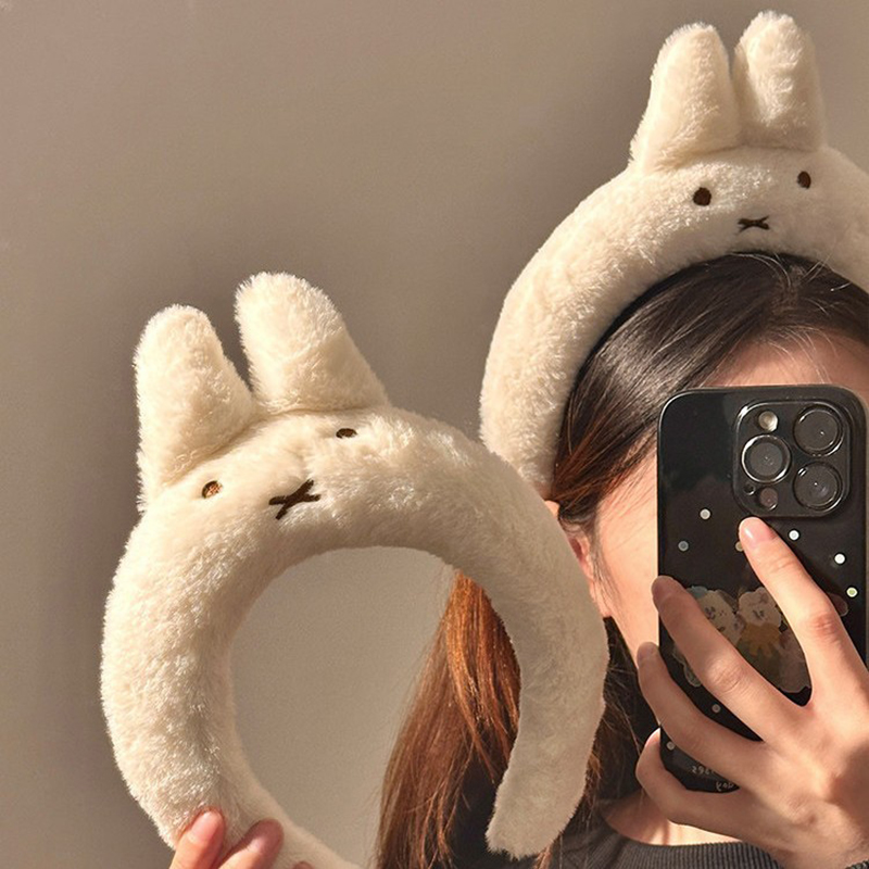 ミッフィーヘッドバンド ベルベット 洗顔用 幅広パッド入りヘ - Hair Care Japan Products のレビューと価格